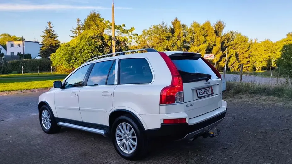 VOLVO XC90 -