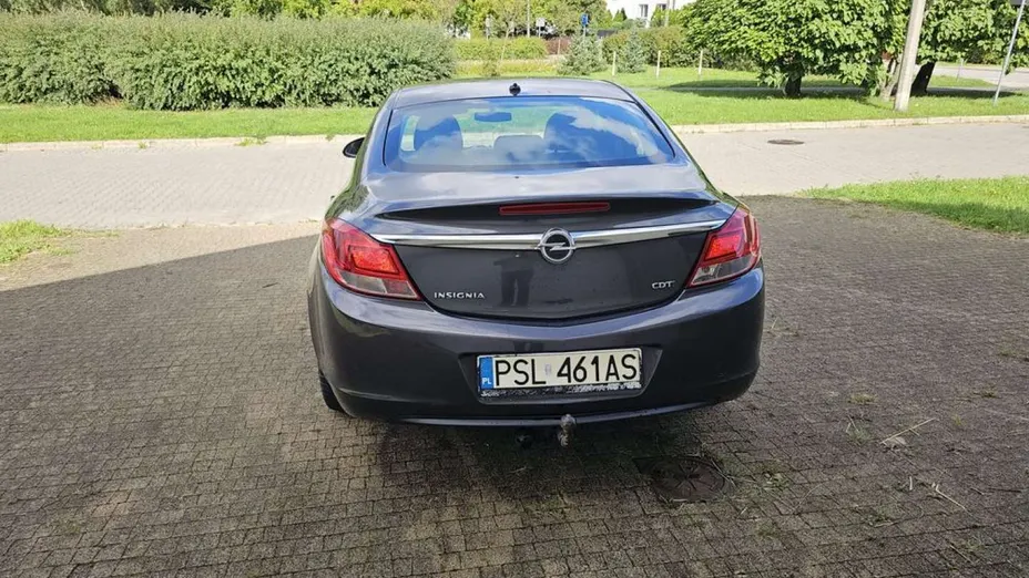OPEL Insignia -