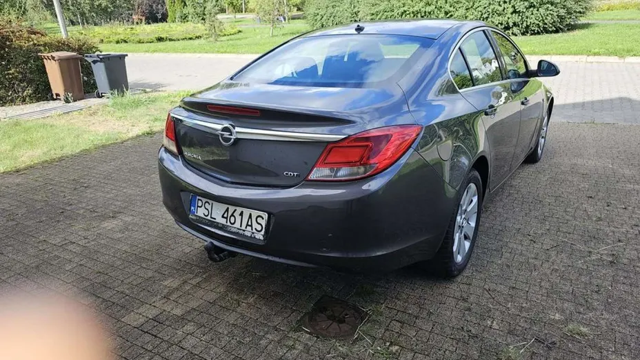 OPEL Insignia -