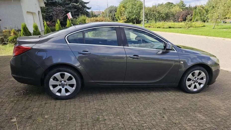 OPEL Insignia -