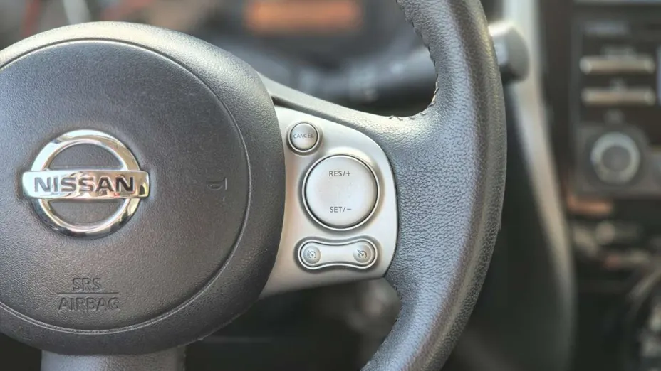 NISSAN Micra -