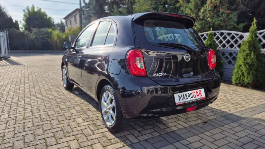 NISSAN Micra -