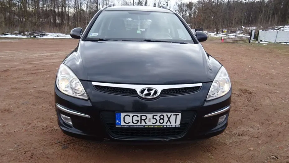 HYUNDAI i30 -