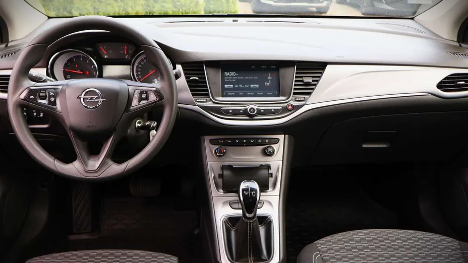 OPEL Astra -