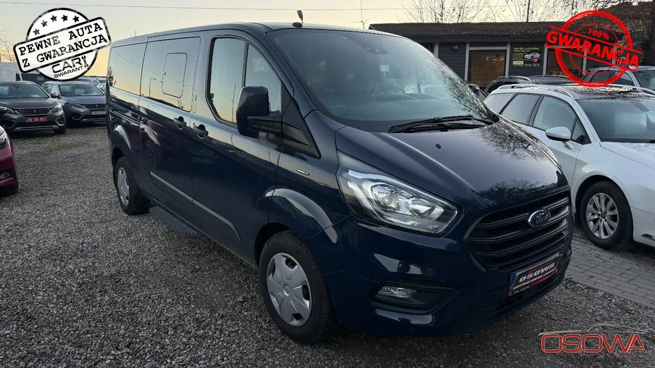 FORD Tourneo Custom -