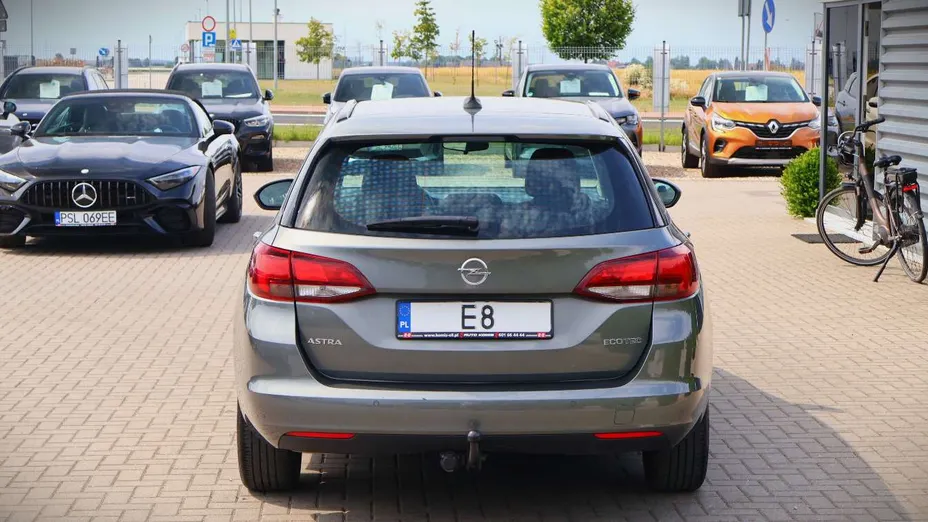 OPEL Astra -