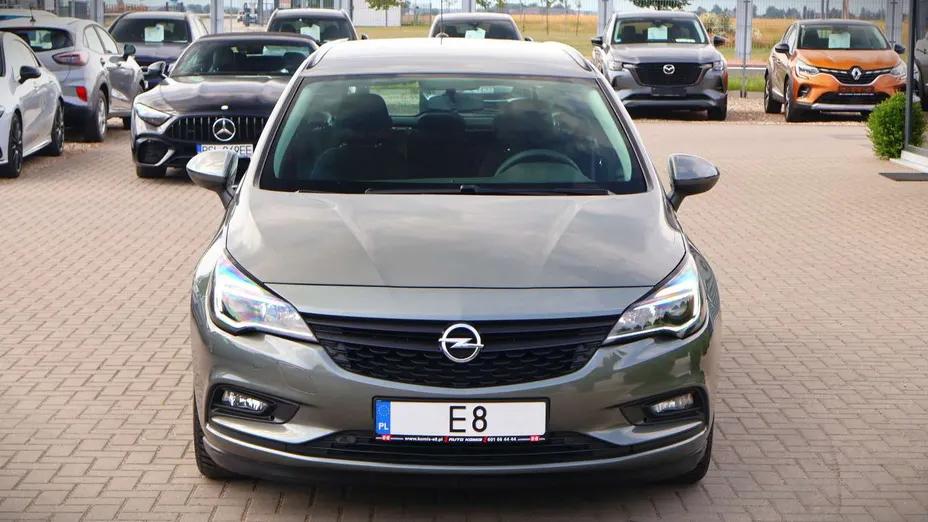 OPEL Astra -