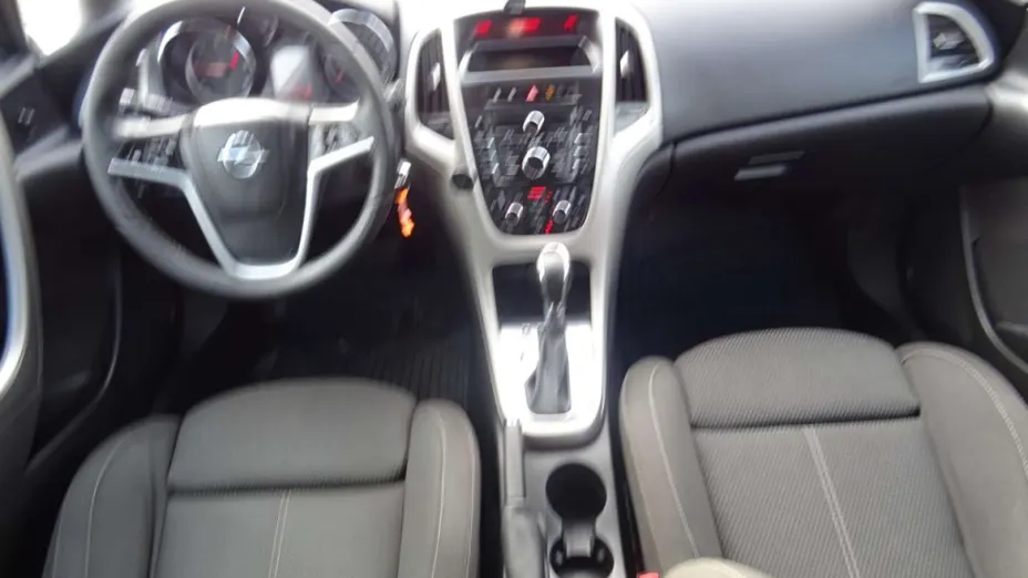 OPEL Astra -