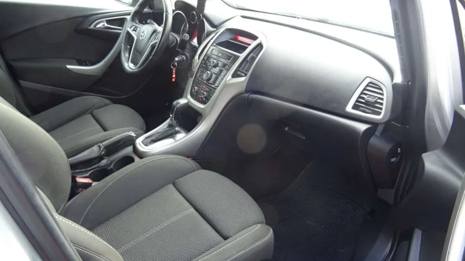 OPEL Astra -