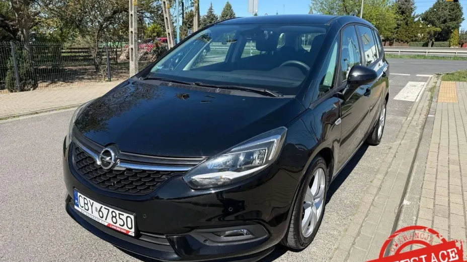 OPEL Zafira -