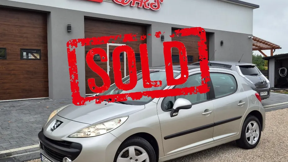 PEUGEOT 207 -
