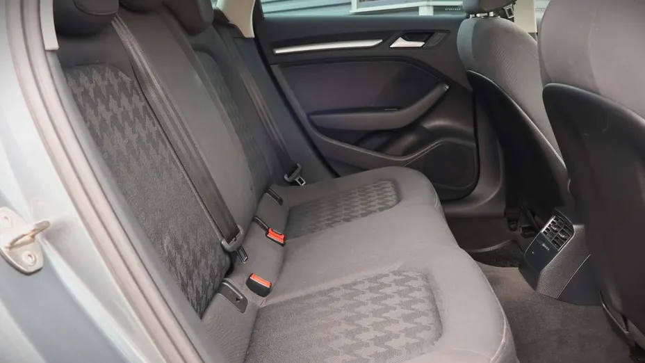 AUDI A3 -