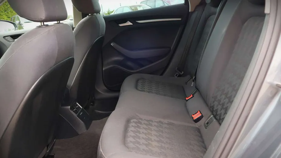 AUDI A3 -
