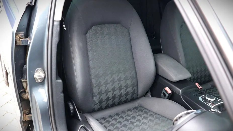 AUDI A3 -