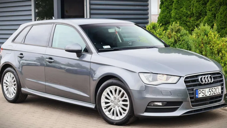 AUDI A3 -