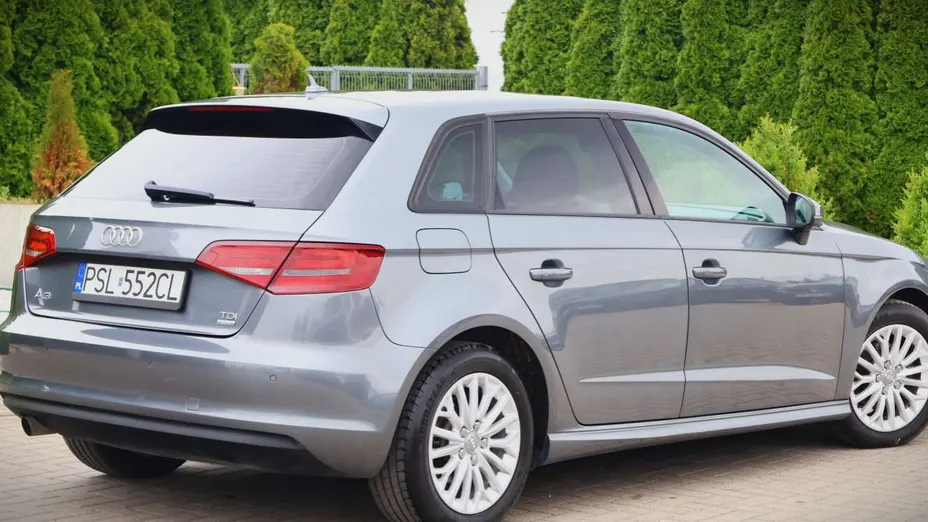 AUDI A3 -