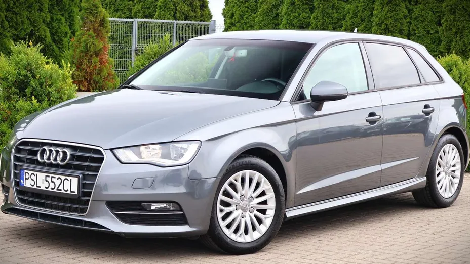 AUDI A3 -