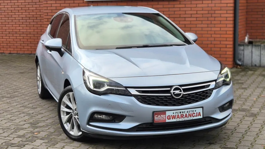 OPEL Astra -
