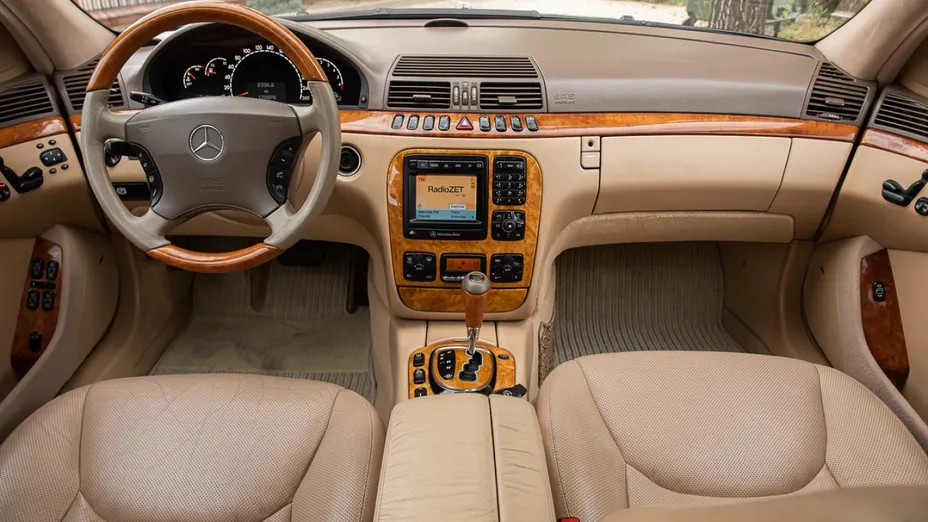 MERCEDES-BENZ S Klasa -