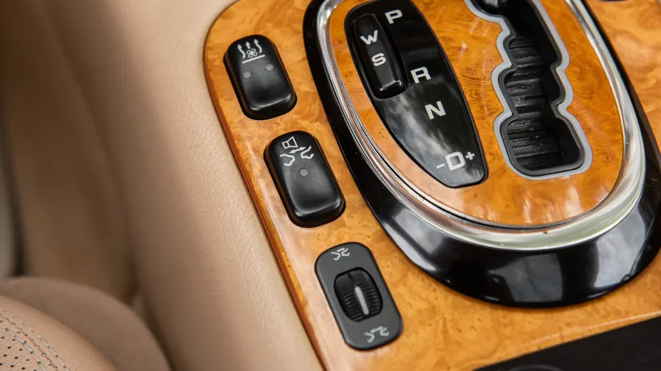 MERCEDES-BENZ S Klasa -