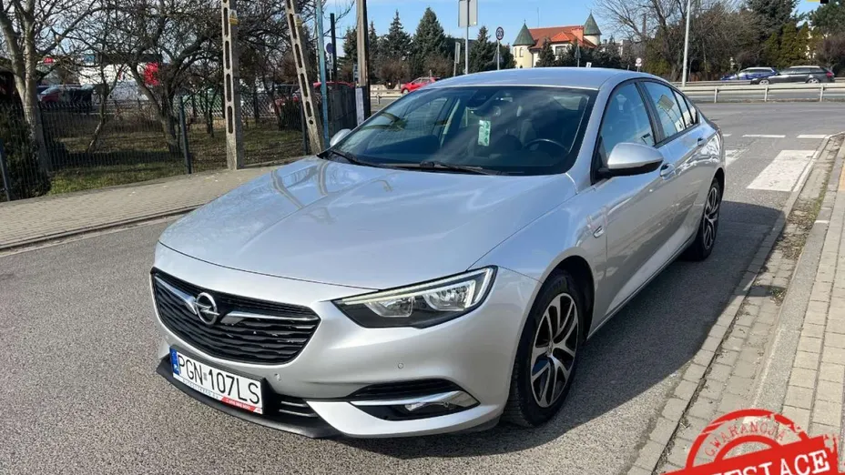 OPEL Insignia -