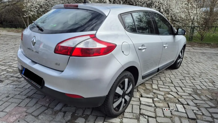 RENAULT Megane -