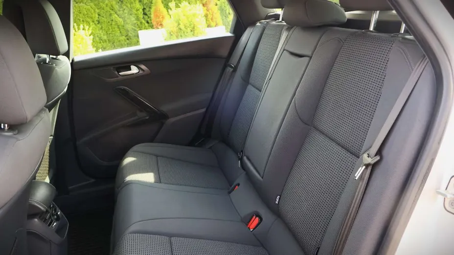 PEUGEOT 508 -