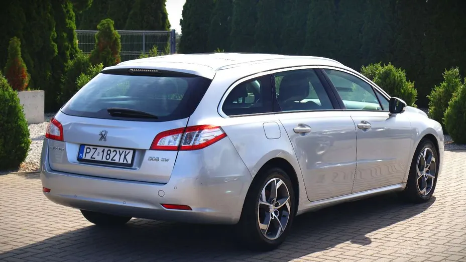 PEUGEOT 508 -
