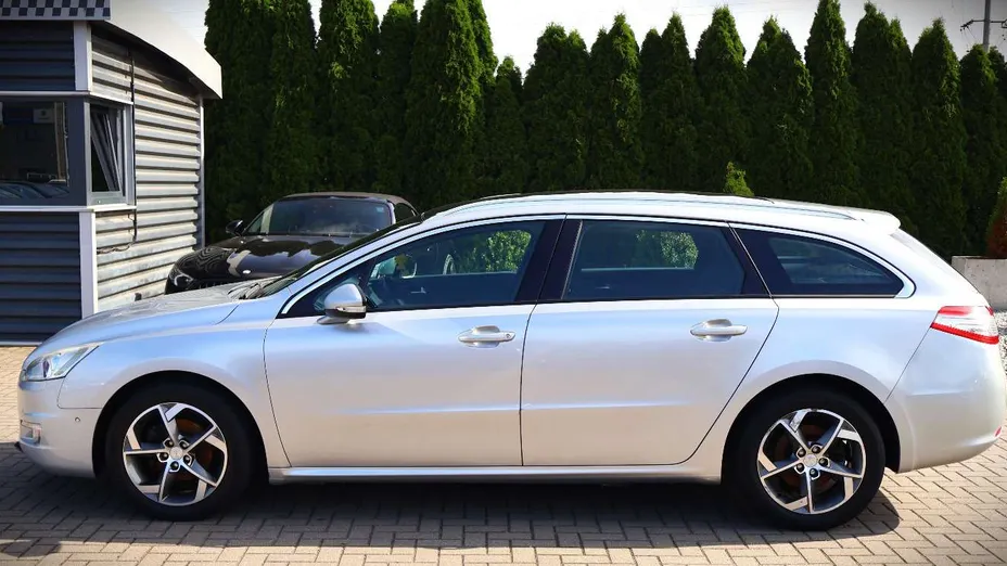 PEUGEOT 508 -