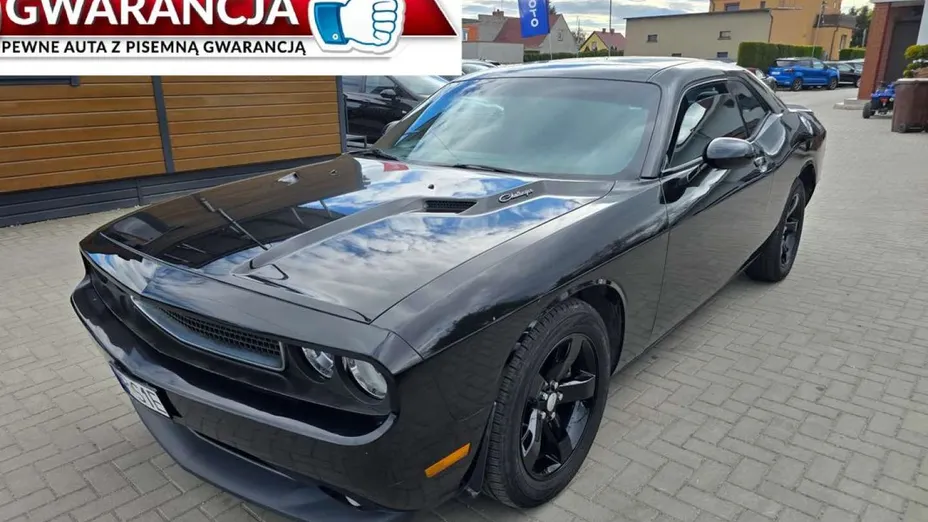 DODGE Challenger -
