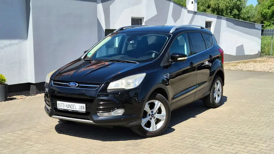 FORD Kuga -