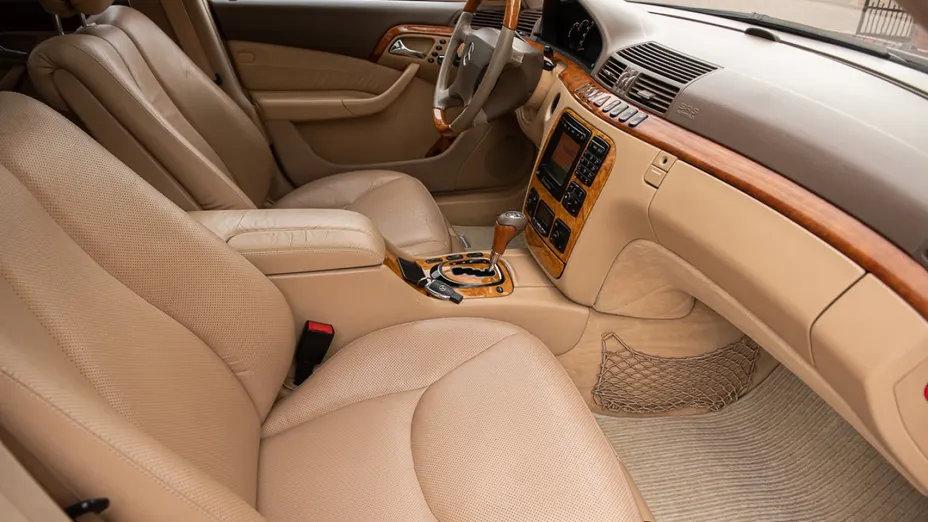 MERCEDES-BENZ S Klasa -