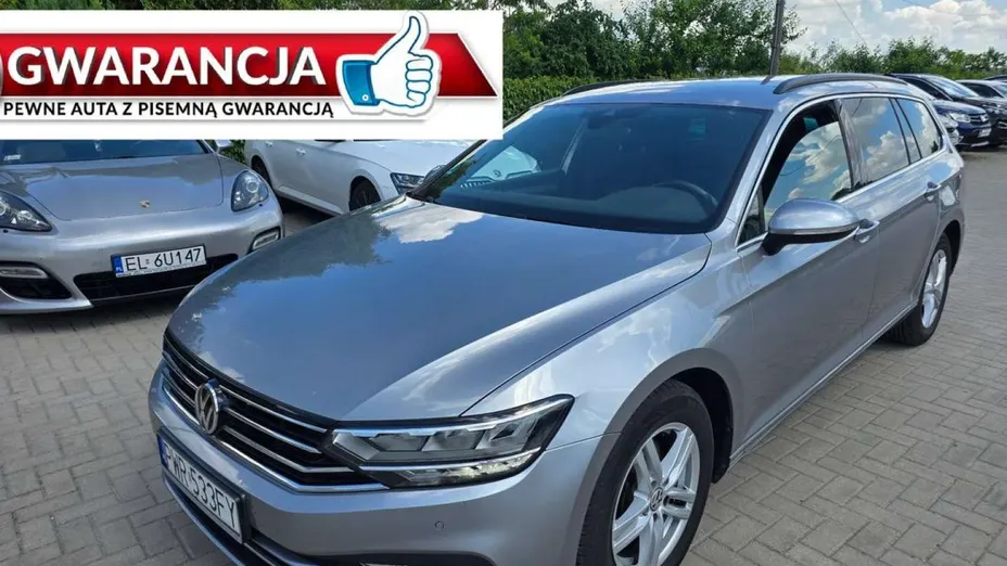 VOLKSWAGEN Passat -