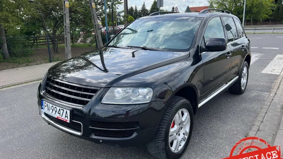 VOLKSWAGEN Touareg -