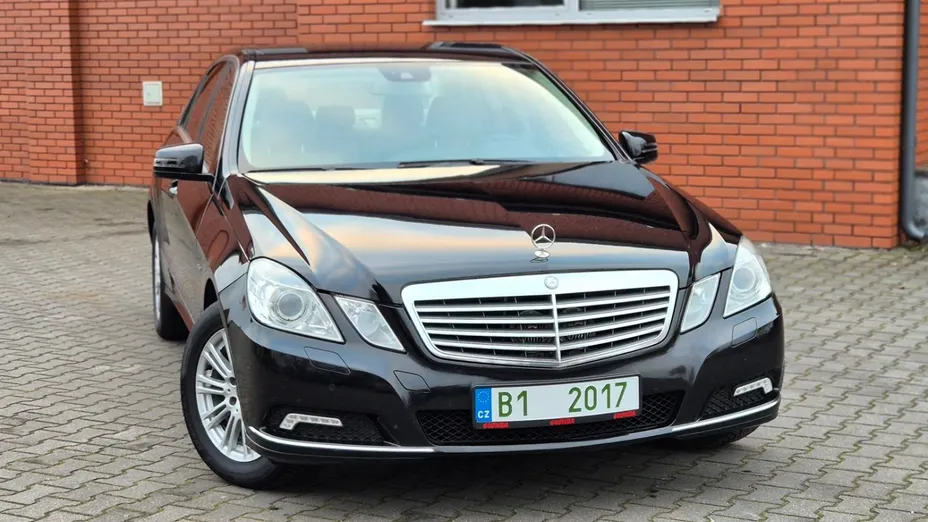 MERCEDES-BENZ E Klasa -