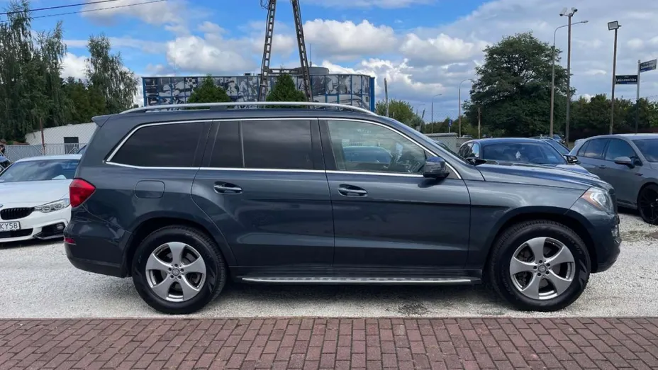 MERCEDES-BENZ GL -