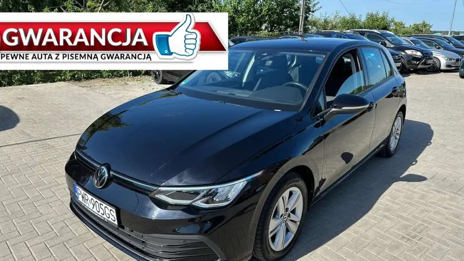 VOLKSWAGEN Golf -