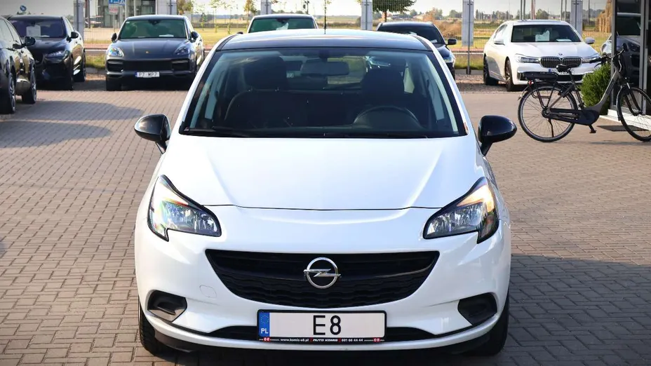 OPEL Corsa -
