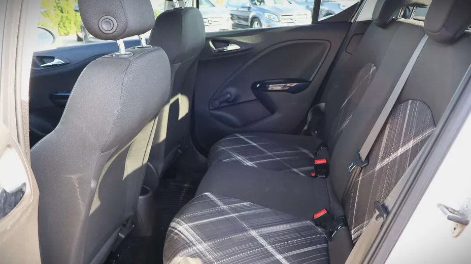 OPEL Corsa -