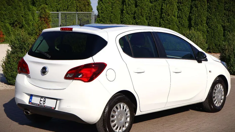 OPEL Corsa -