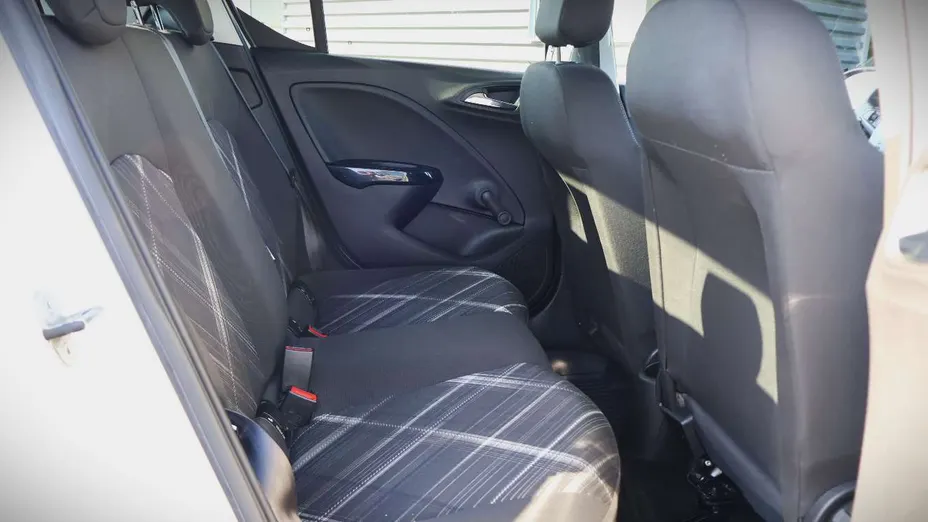 OPEL Corsa -