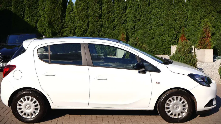 OPEL Corsa -