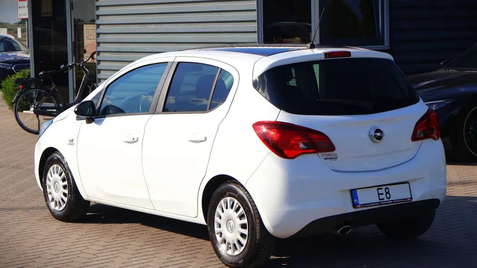 OPEL Corsa -
