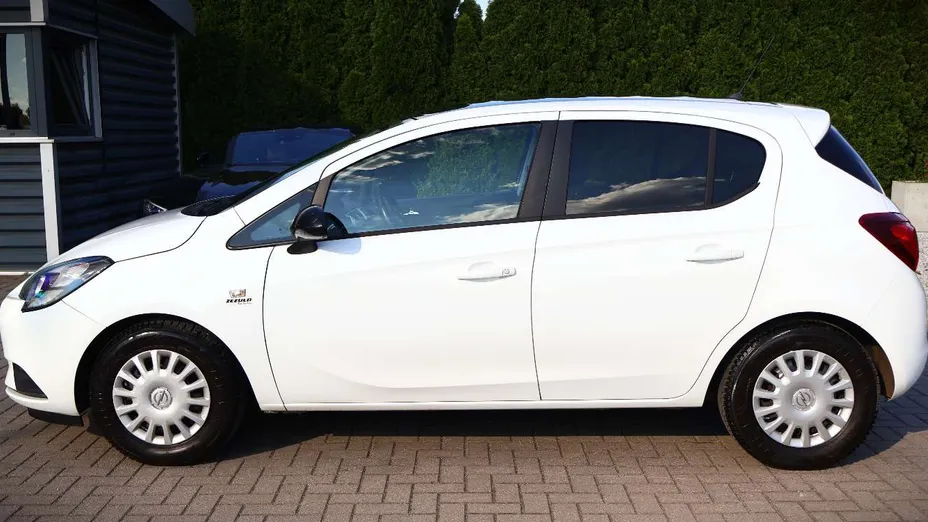 OPEL Corsa -
