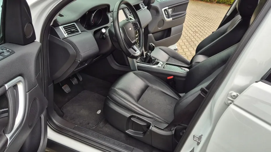 LAND ROVER Discovery Sport -
