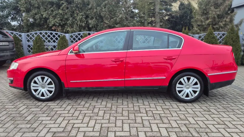 VOLKSWAGEN Passat -
