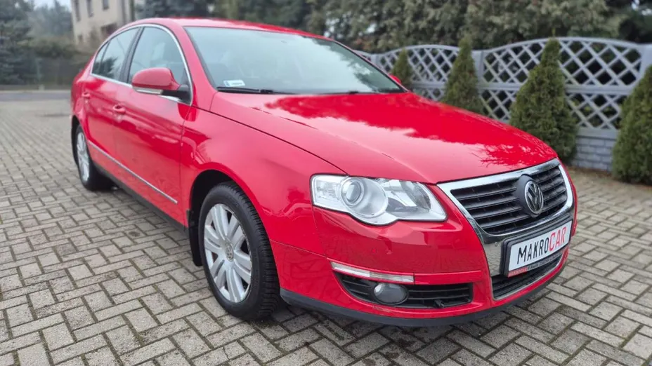 VOLKSWAGEN Passat -