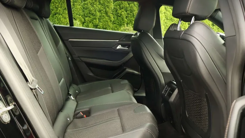 PEUGEOT 508 -