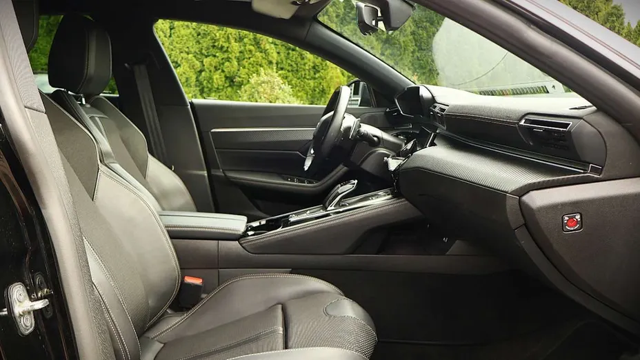 PEUGEOT 508 -