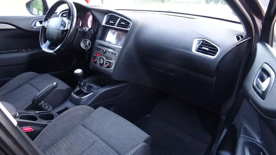 CITROEN C4 -